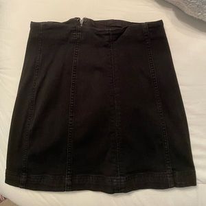 Pacsun black stretchy denim skirt